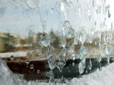Eistropfen am Fenster