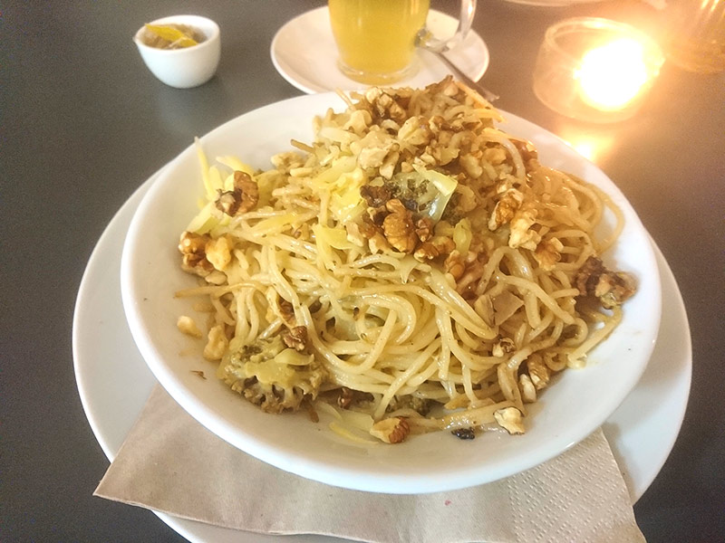 MÜLLERS Café-Bistro-Kneipe in Schwerin – Spaghetti mit Brokkoli-Walnuss Sauce